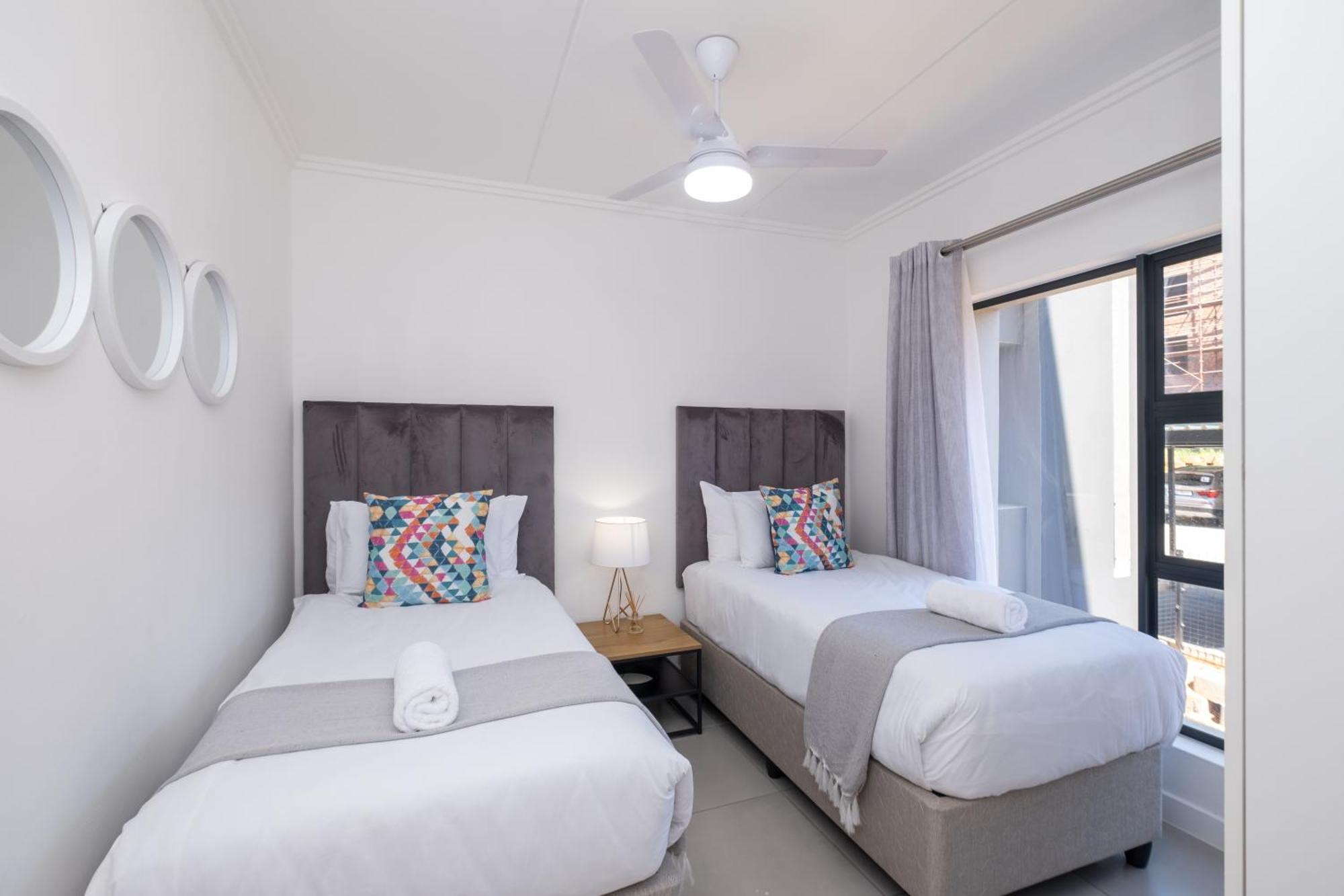 Ballito Village Luxury Apartments Eksteriør bilde