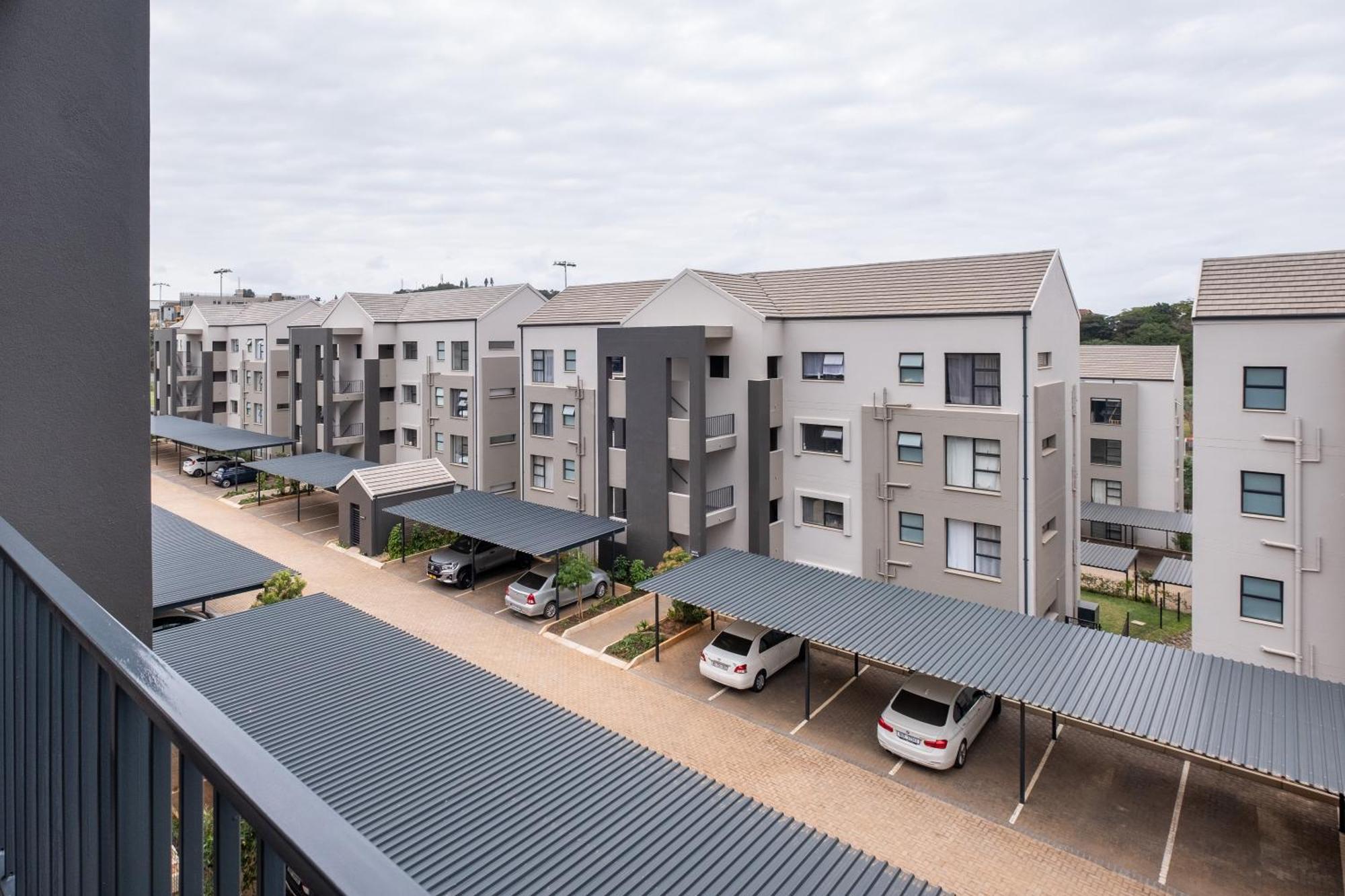 Ballito Village Luxury Apartments Eksteriør bilde